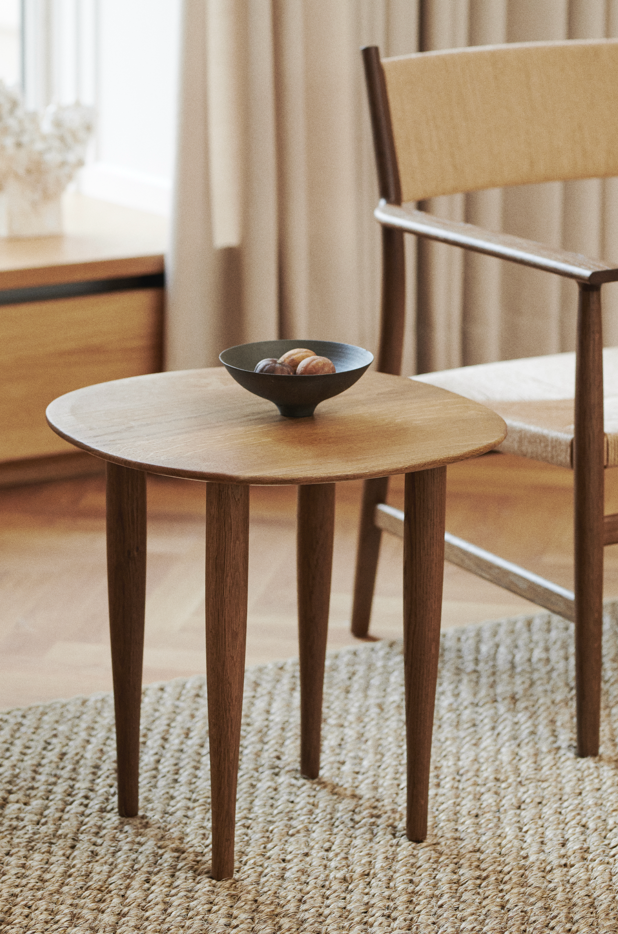 OEO Studio|Jari Low Tables