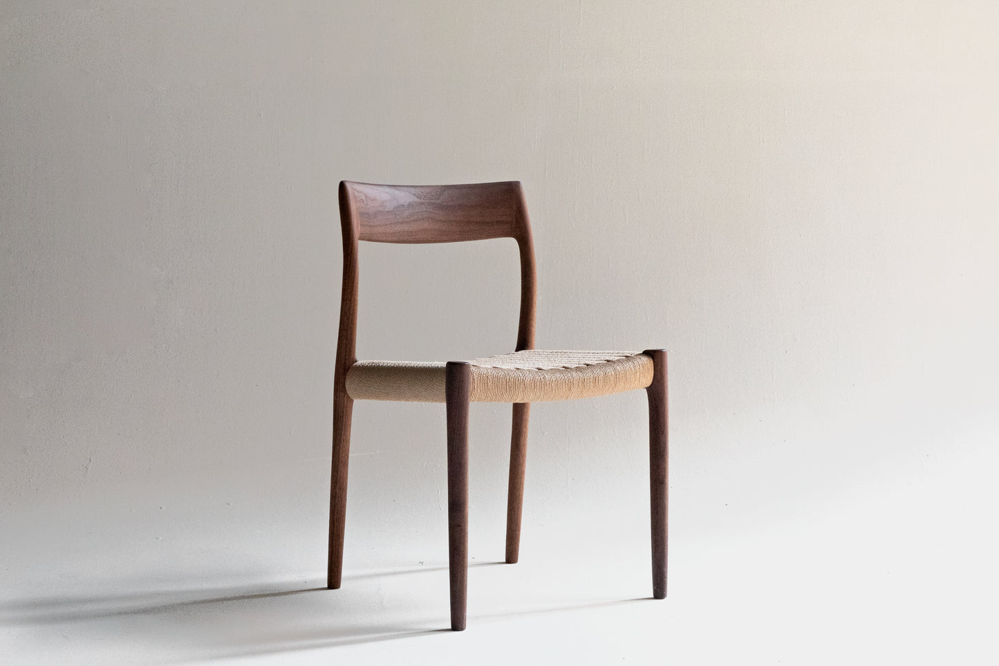 JL Møller | Model 77