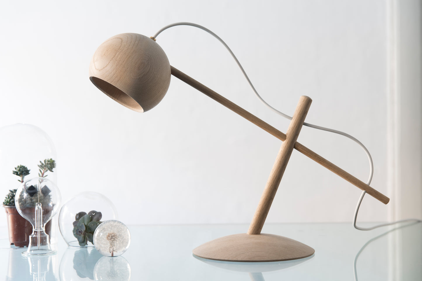Sverre Uhnger|Lune Lamp