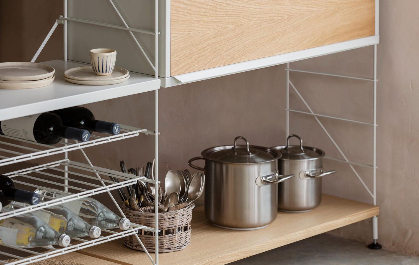 JM Massana /JM Tremoled| TRIA Shelving System Kitchen
