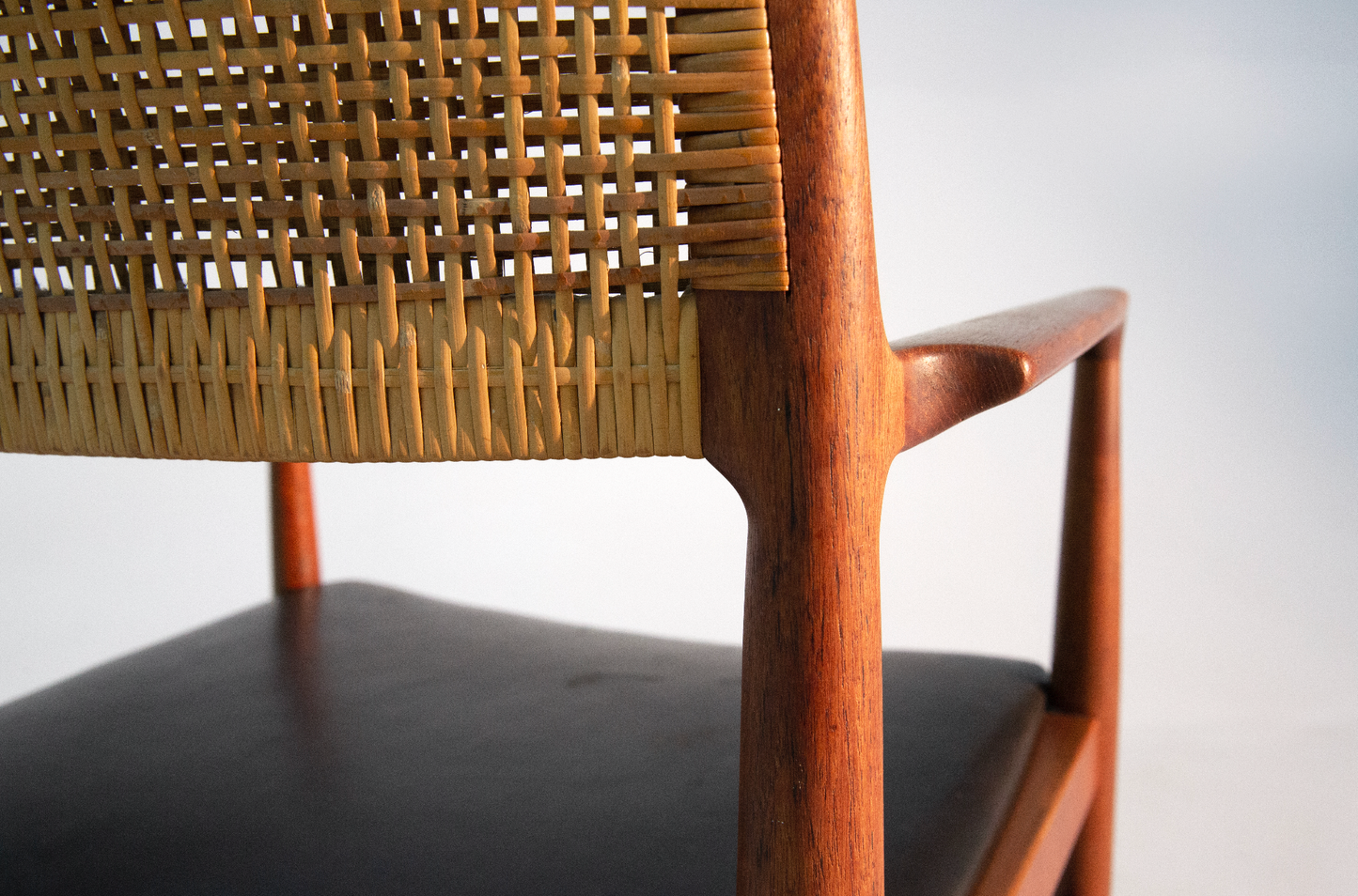 Erik Wortz|Armchair