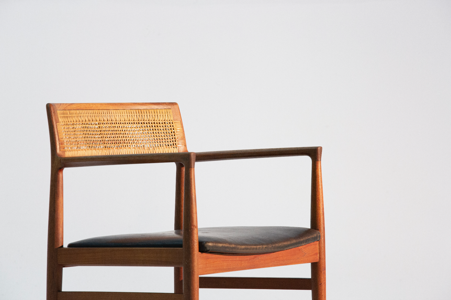 Erik Wortz|Armchair