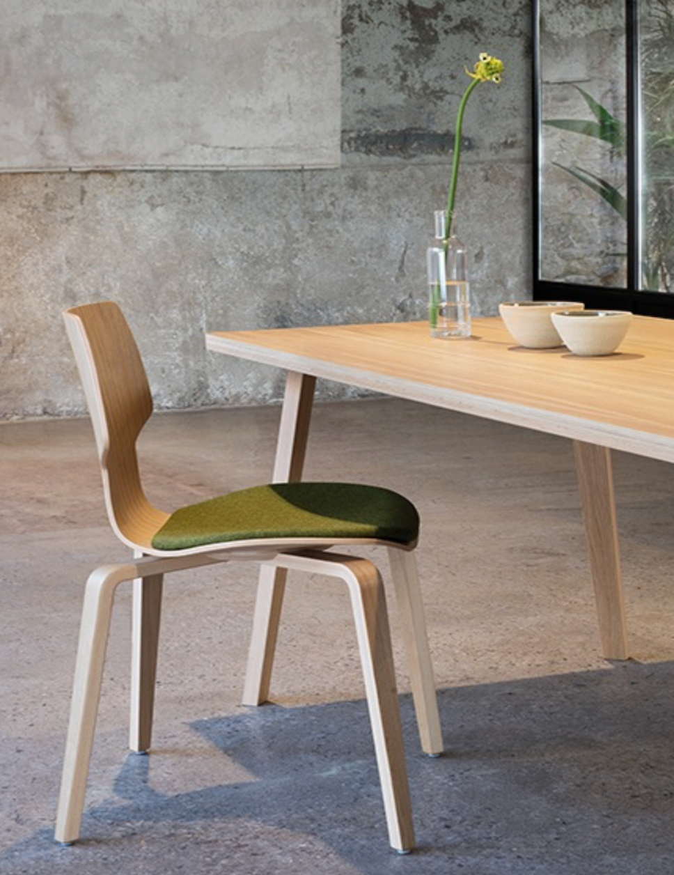 JM Massana /JM Tremoleda| Gracia Wood Chair