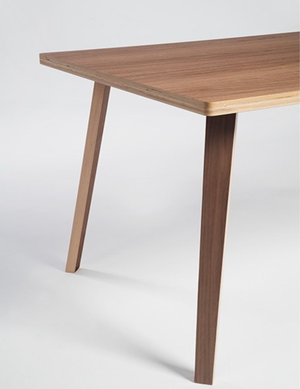 JM Massana /JM Tremoleda| Gracia Squre Table