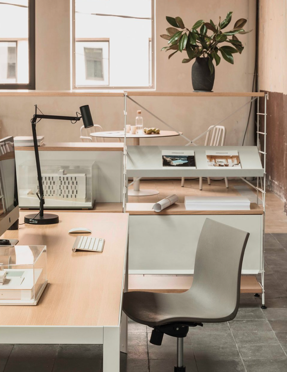 JM Massana /JM Tremoled| TRIA Shelving System Office