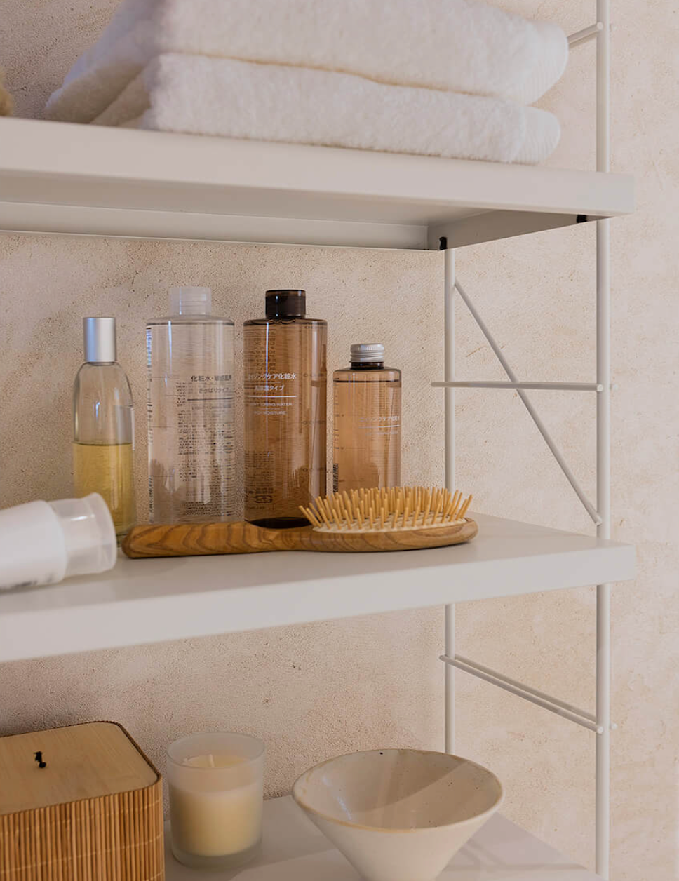 JM Massana /JM Tremoled| TRIA Shelving System Bathroom