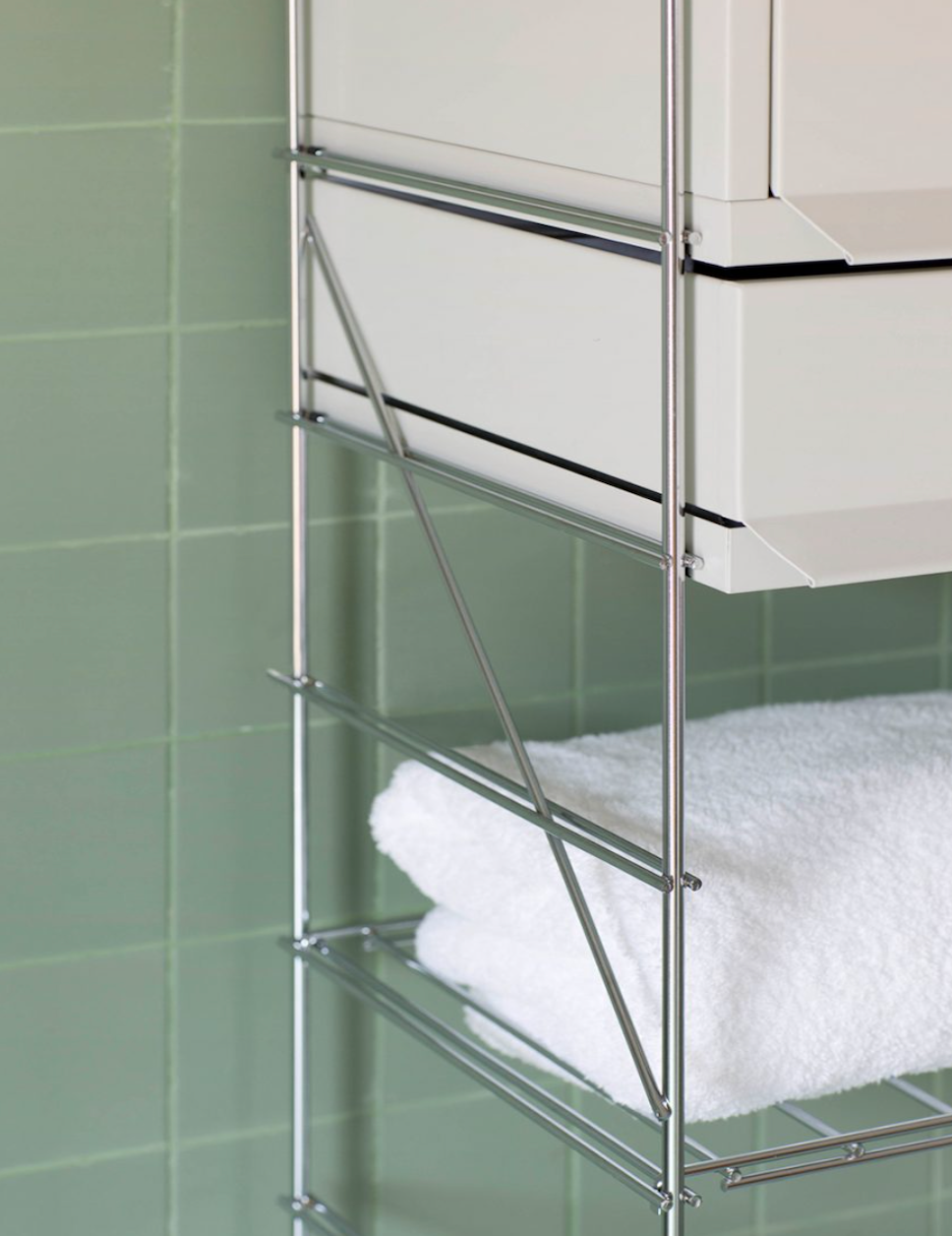 JM Massana /JM Tremoled| TRIA Shelving System Bathroom