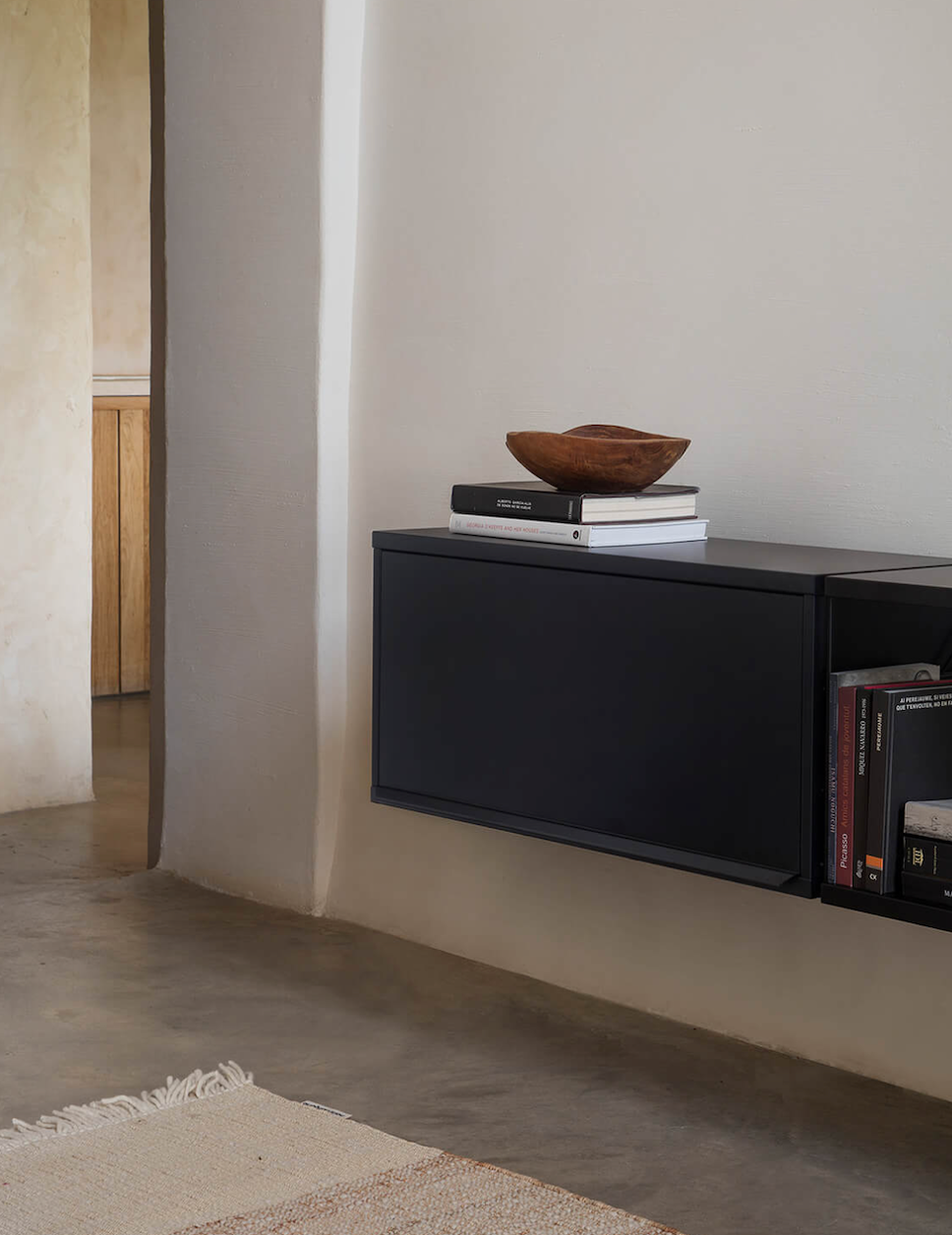 JM Massana /JM Tremoleda| TRIA Shelving System Living Room