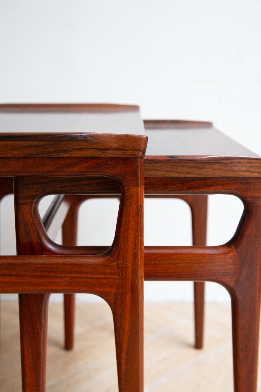 Erling Torvits Nesting Table