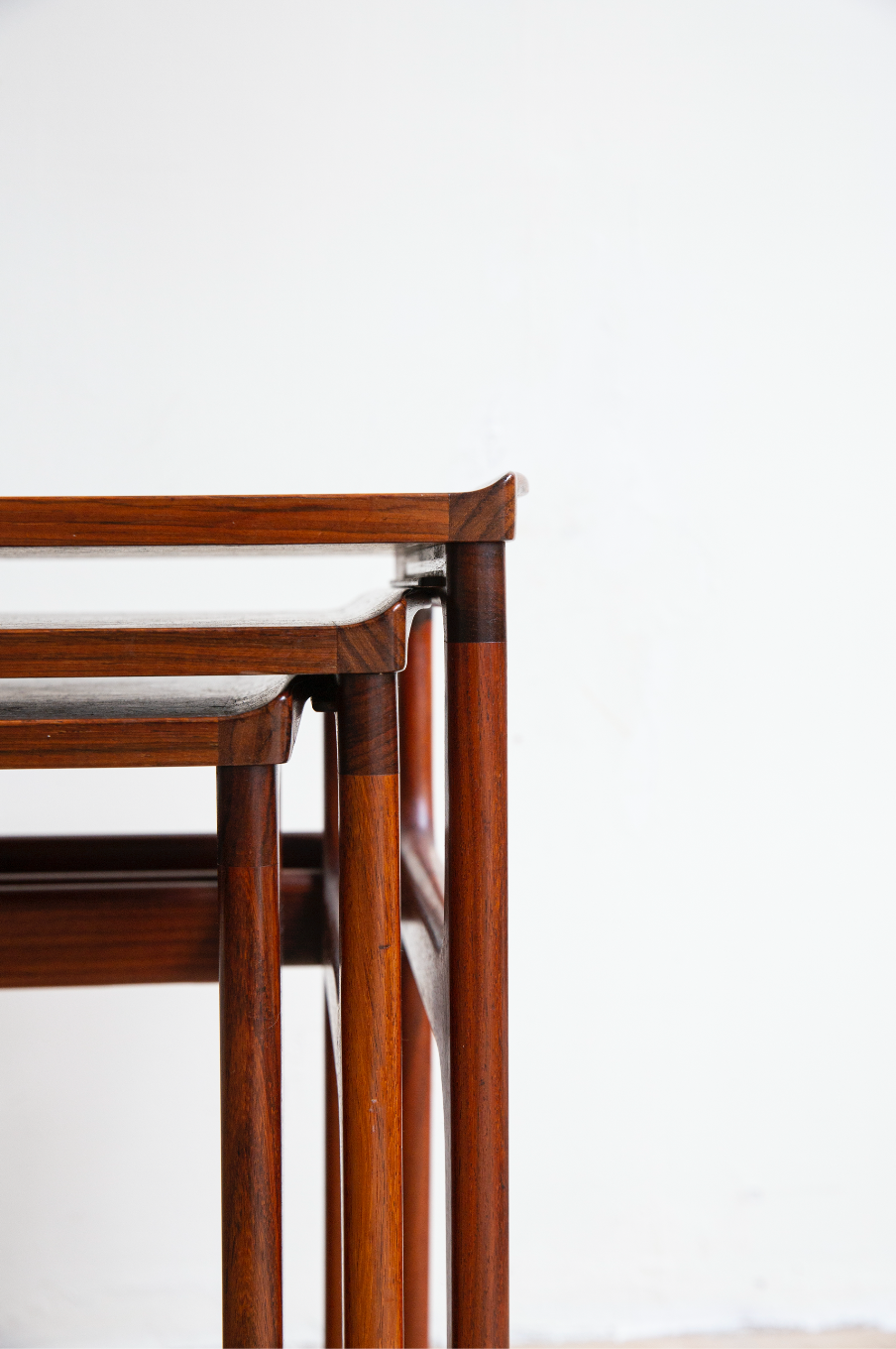 Erling Torvits Nesting Table