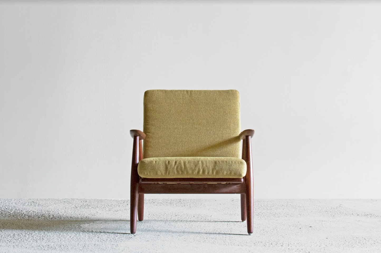 Hans. J Wegner|GE270
