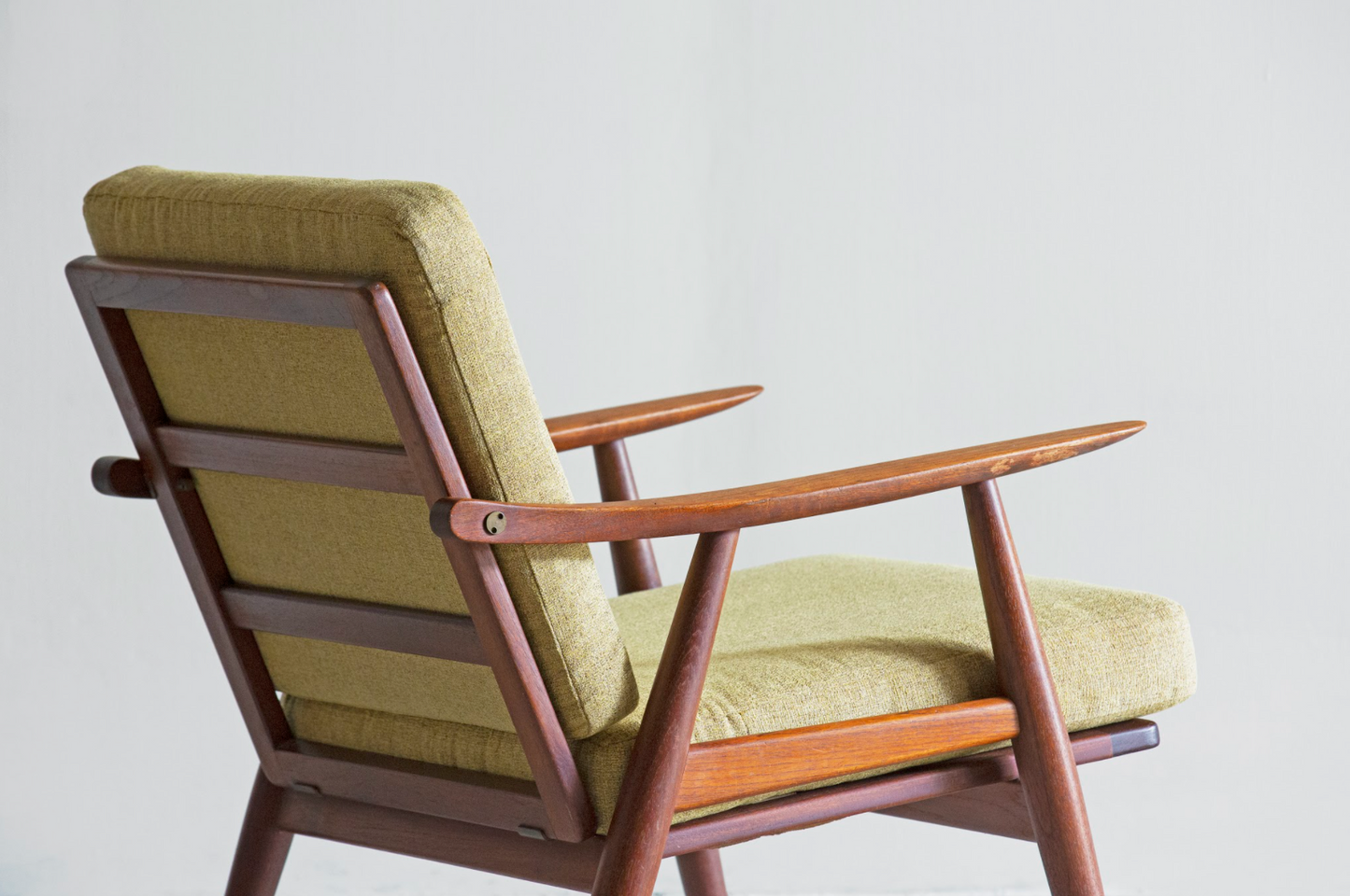 Hans. J Wegner|GE270