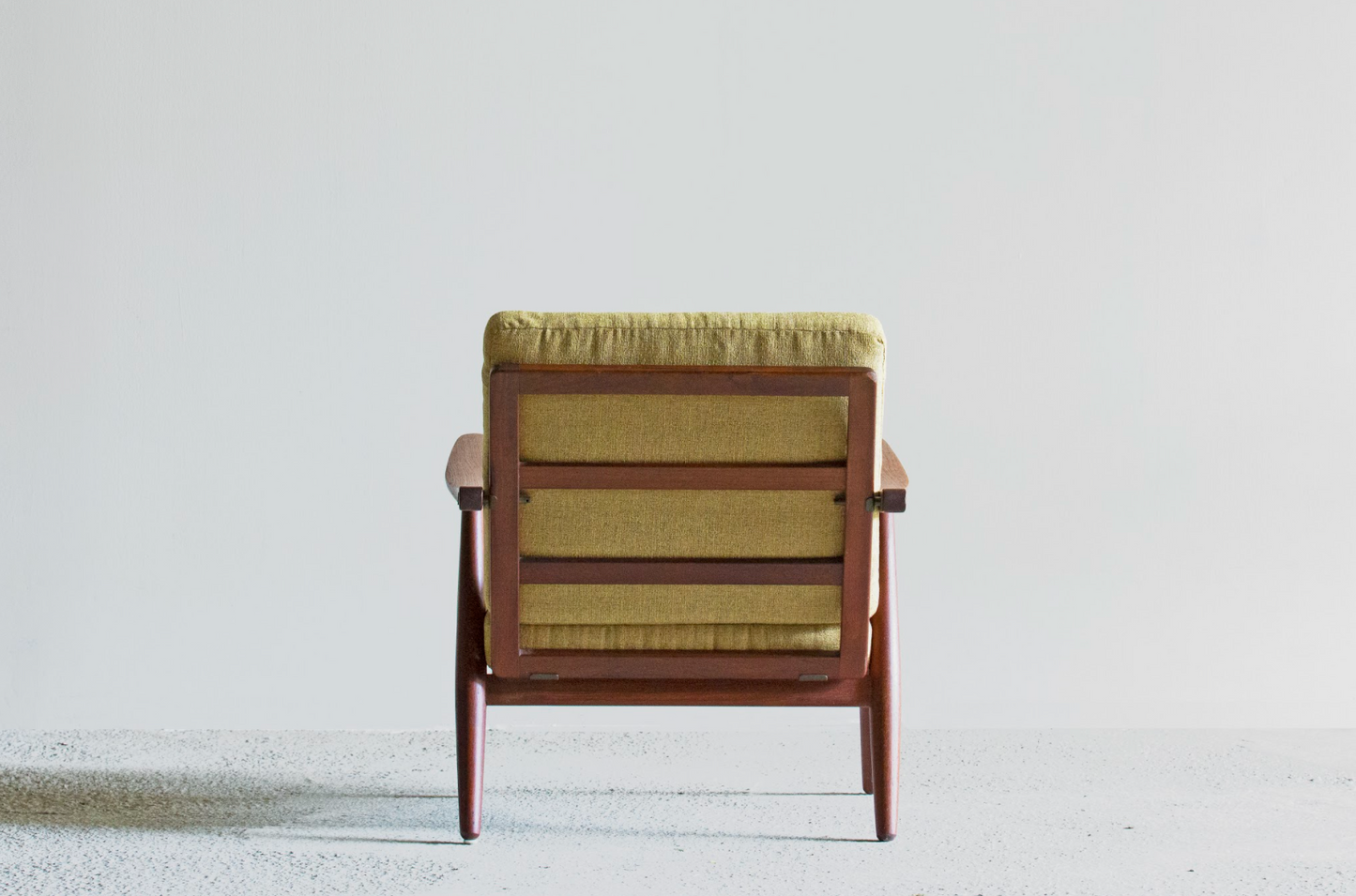 Hans. J Wegner|GE270
