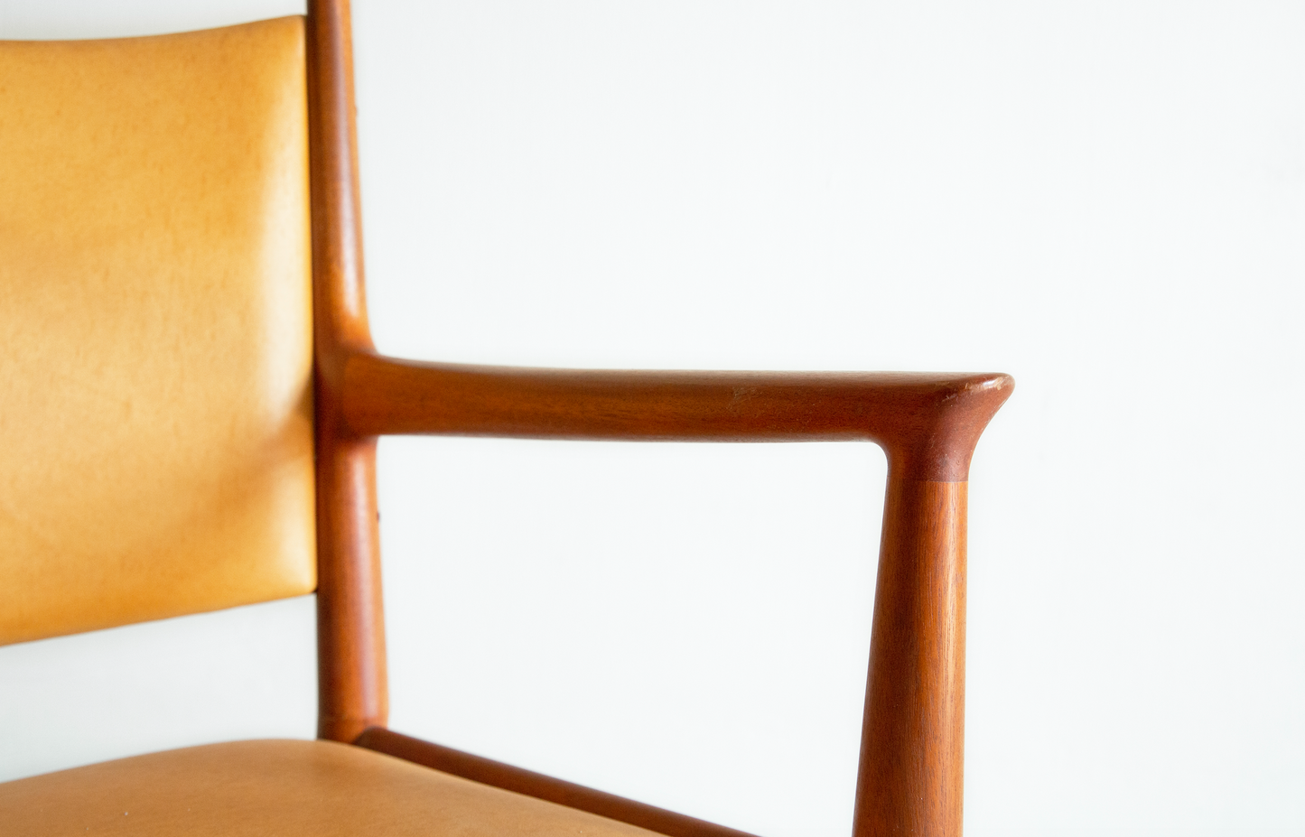 Hans J. Wegner | PP513 Armchair