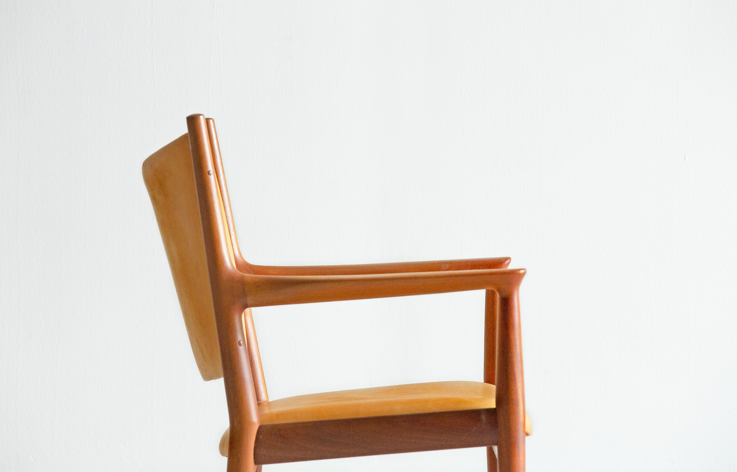 Hans J. Wegner | PP513 Armchair