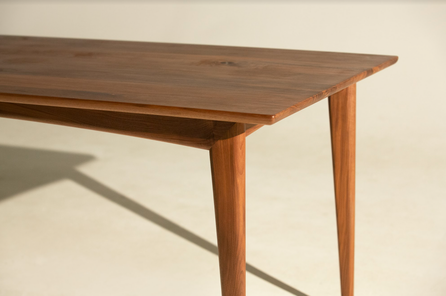 VG Table