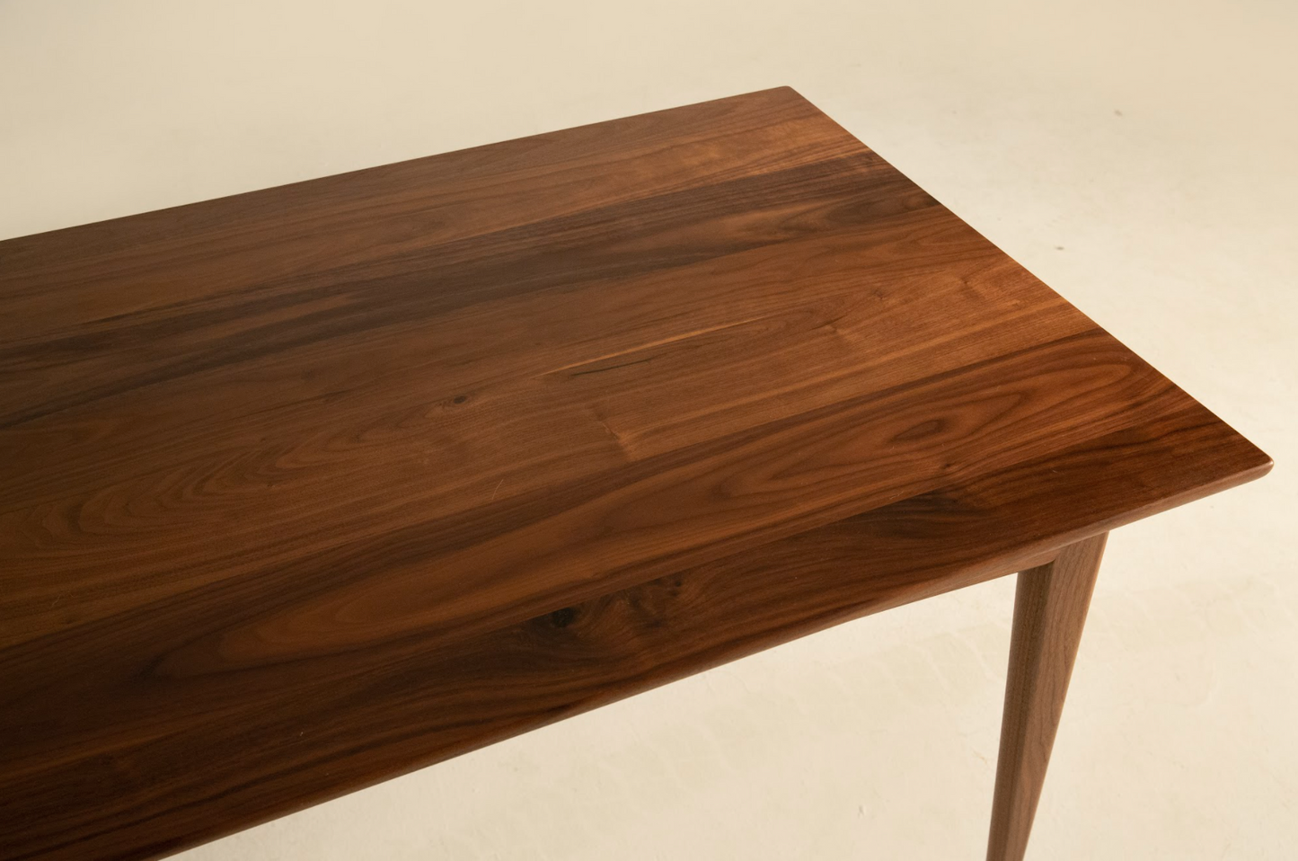 VG Table