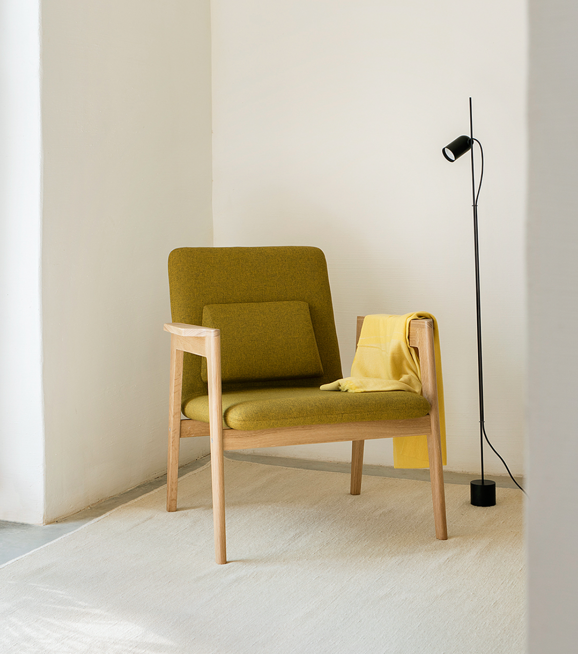 JM Massana /JM Tremoleda|DANESA Lounge Chair