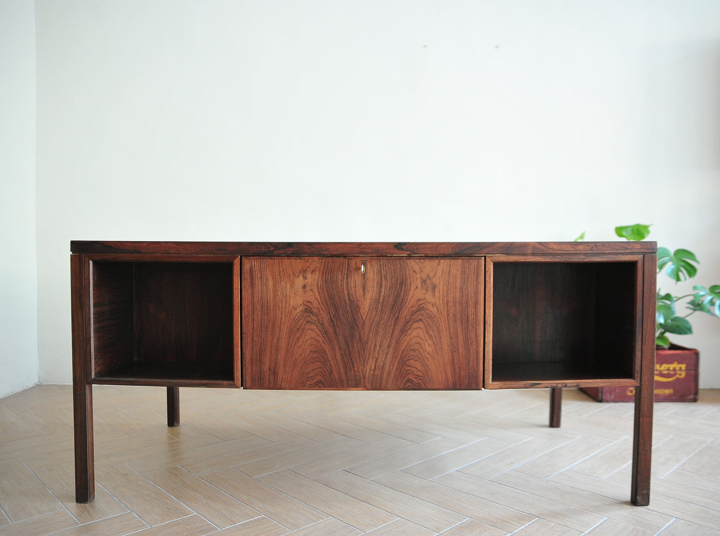 Gunni Omann|Model-77 Desk