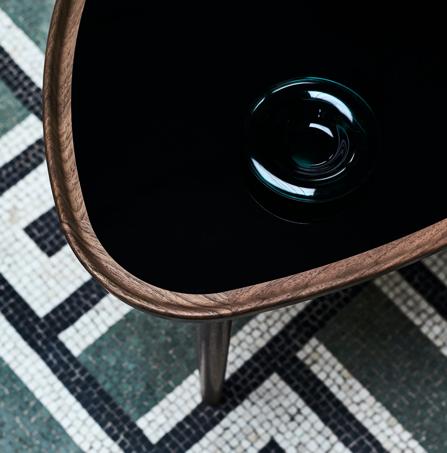 Finn Juhl| Eye Table
