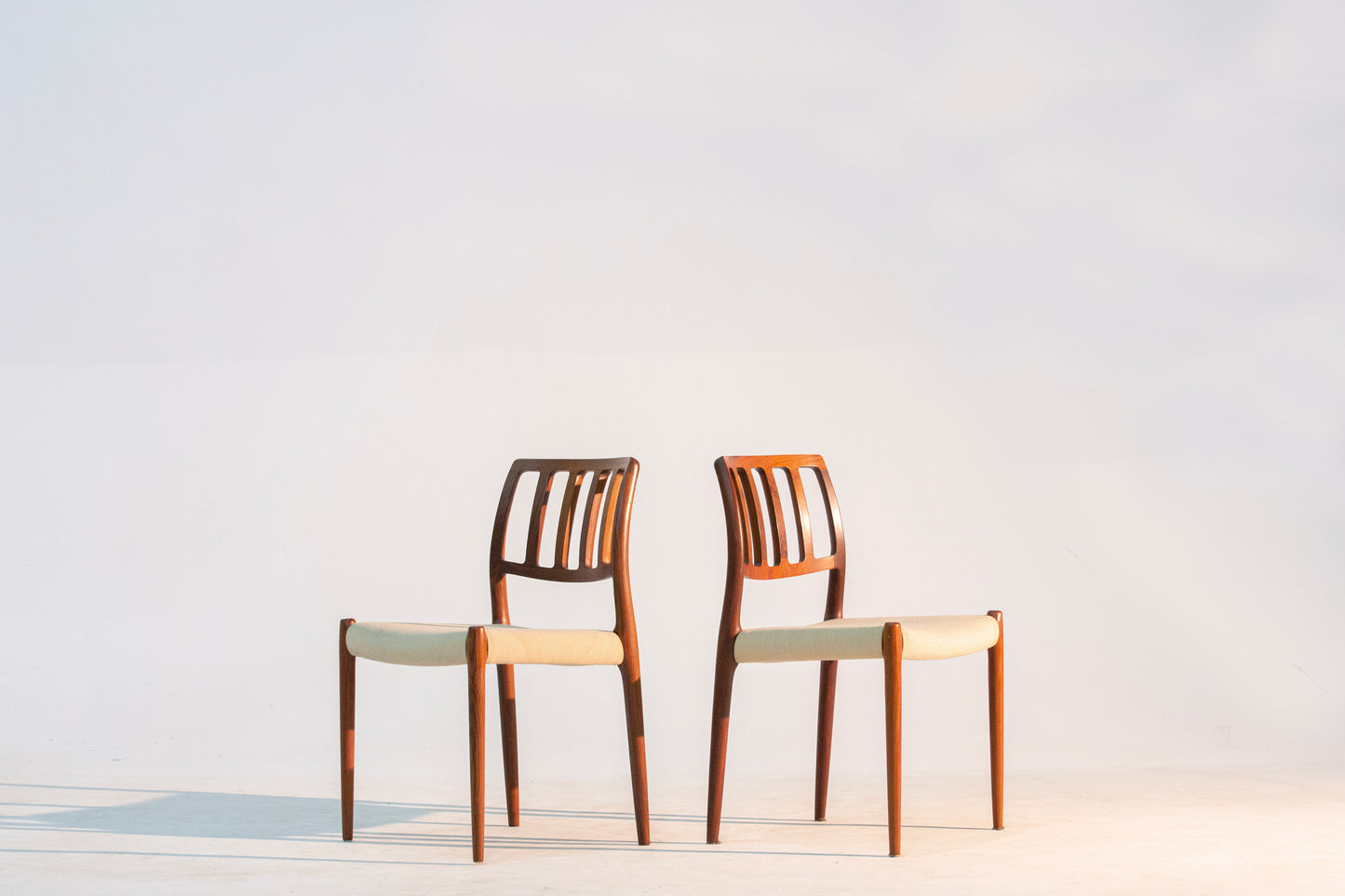 JL Moller | Model 83