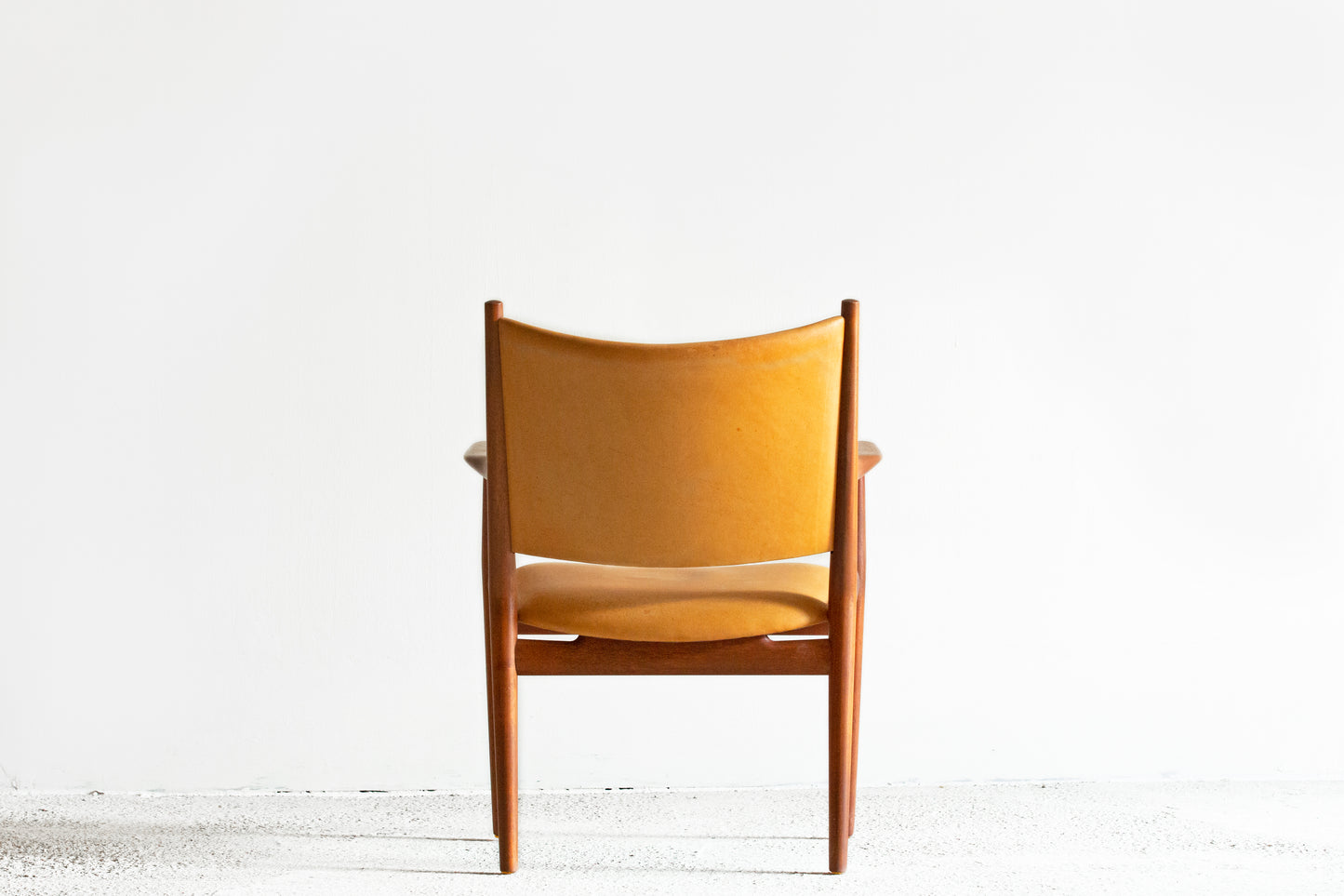 Hans J. Wegner | PP513 Armchair