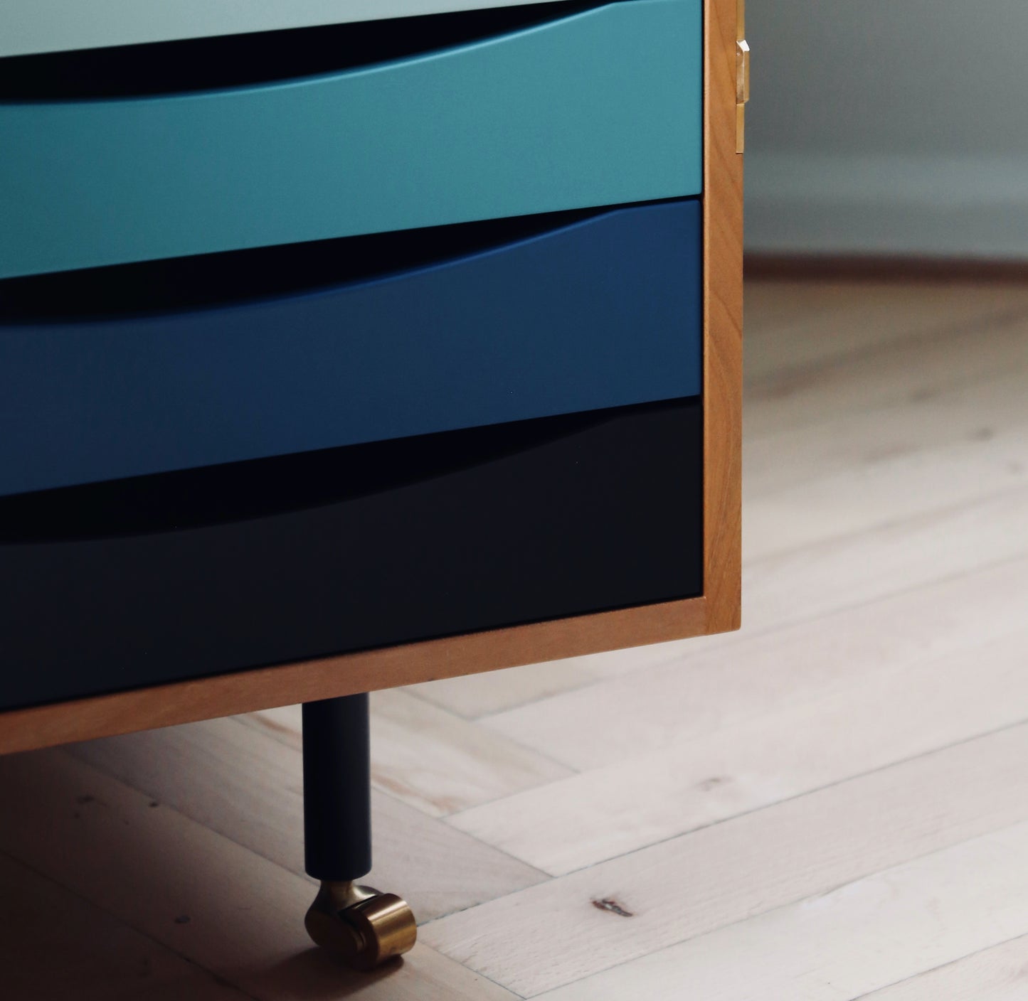 Finn Juhl| Glove Cabinet