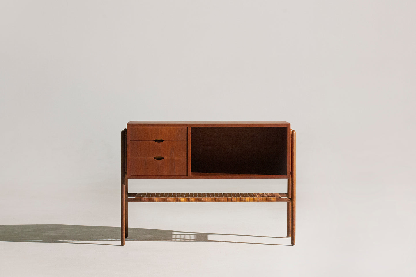 60's Vintage Sideboard