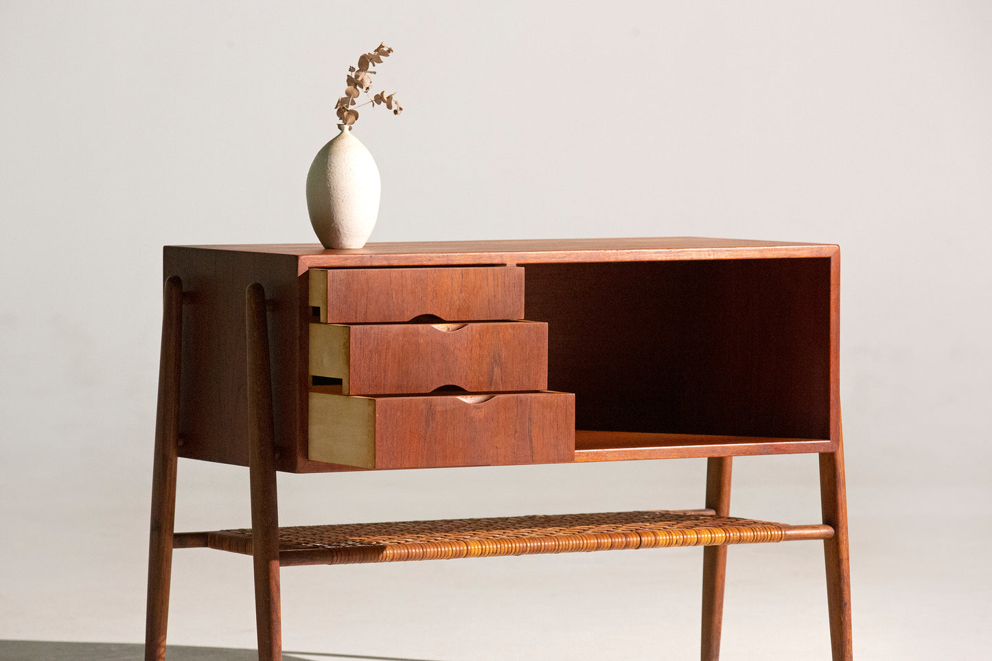 60's Vintage Sideboard