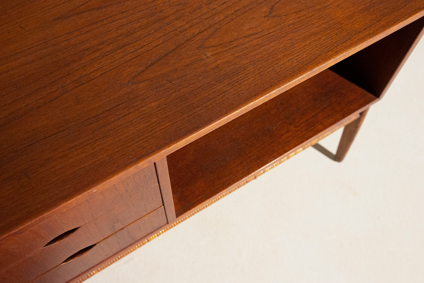 60's Vintage Sideboard
