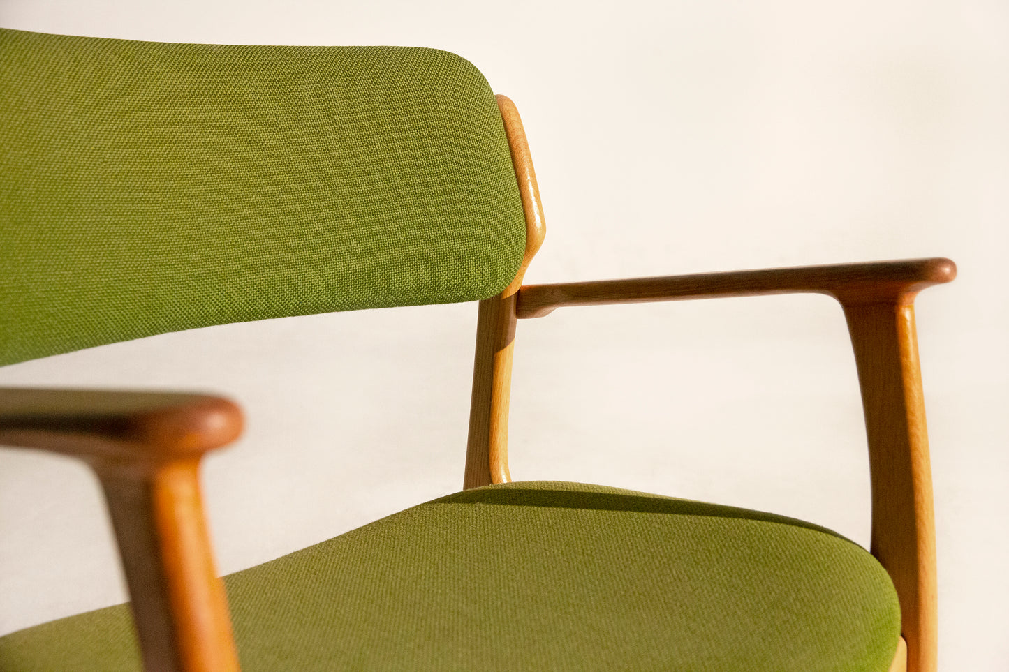 Erik Buch|Model 50 Armchair