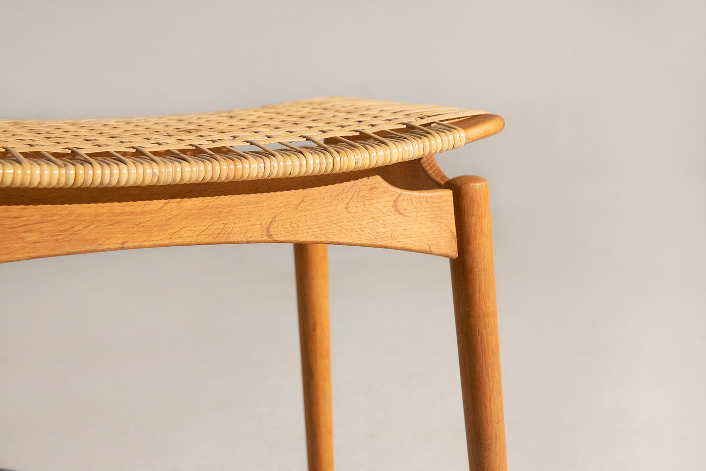 Danish Maker|Ølholm Stool