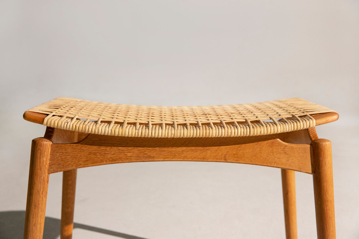 Danish Maker|Ølholm Stool