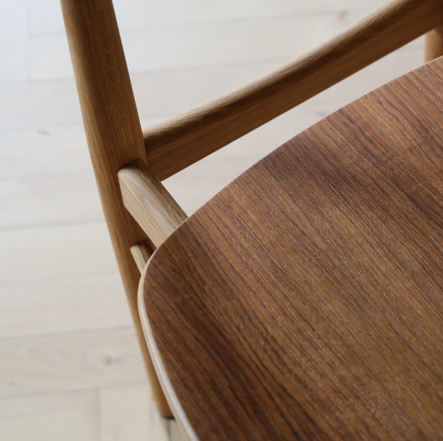 Finn Juhl | Reading Chair