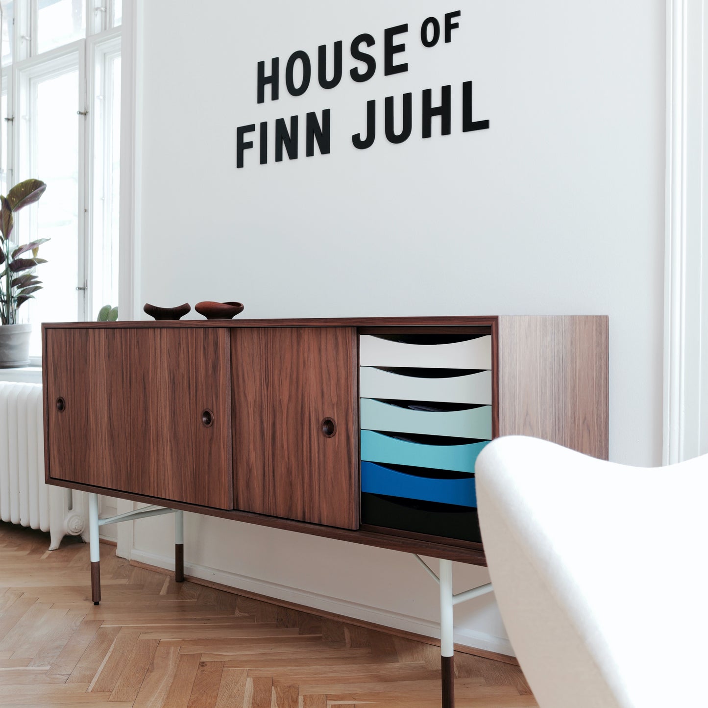 Finn Juhl| Sideboard