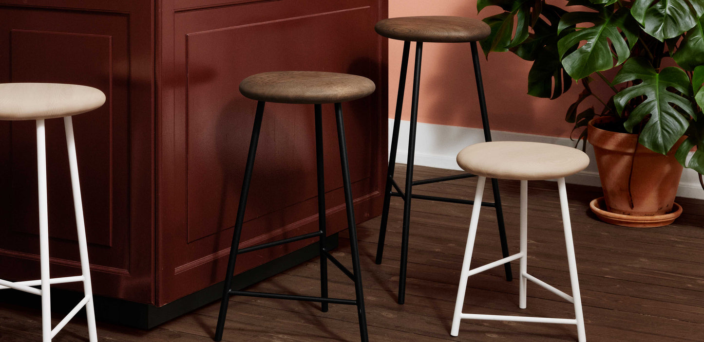 Welling/Ludvik | Pebble Bar Stool