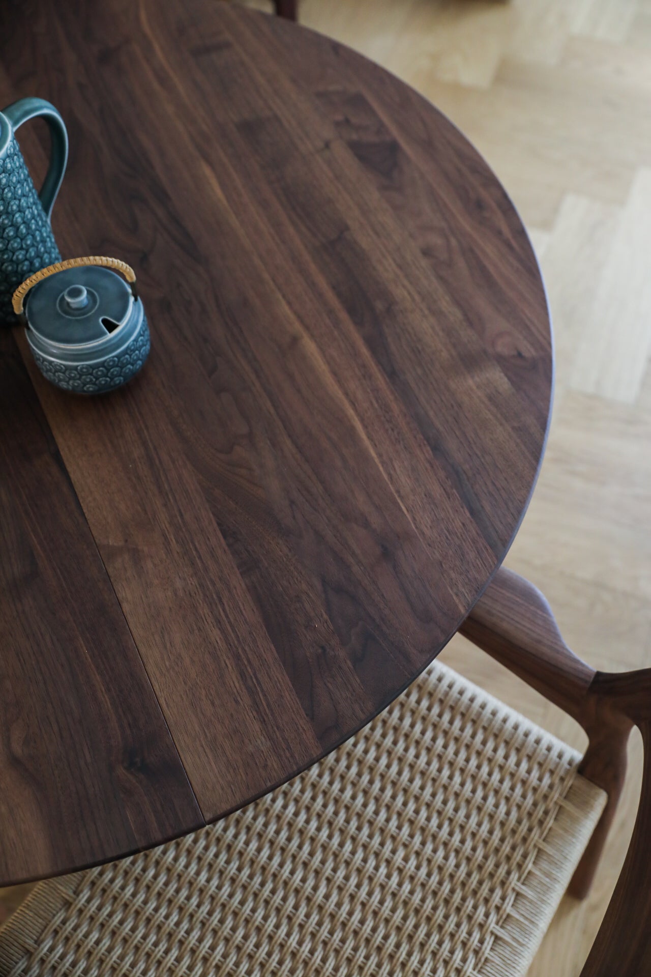 Daughter's Table - Round & Extension