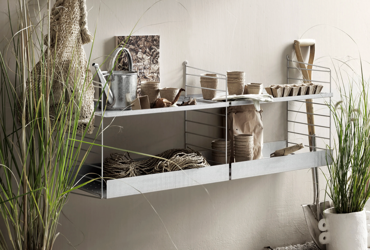 String｜Outdoor Free Standing 立地式層架