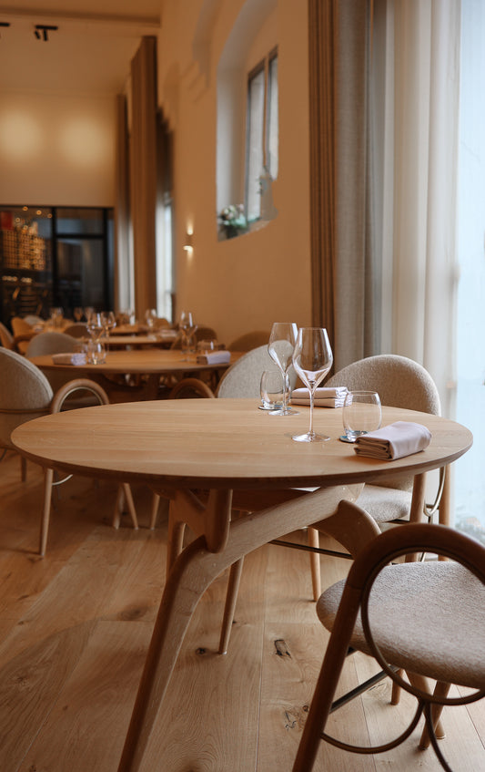 Hans Bølling｜TRIIIO Dining Table
