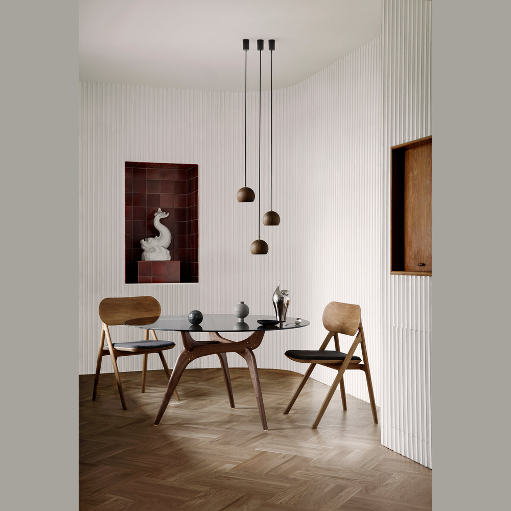 Hans Bølling｜TRIIIO Dining Table