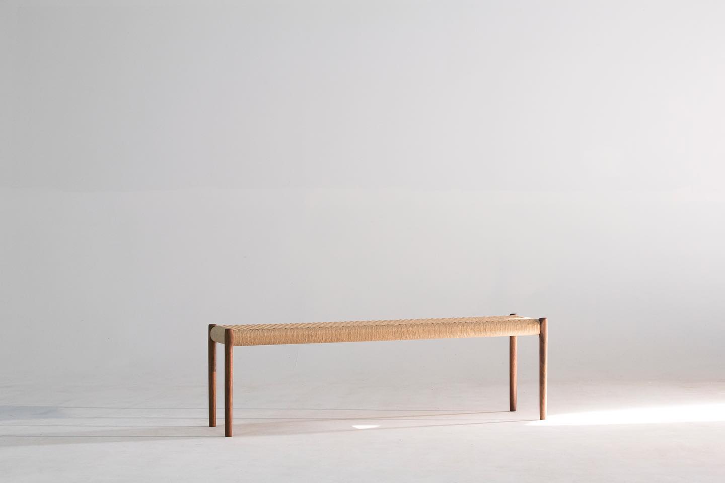 JL Møller   |   Model 63 Bench
