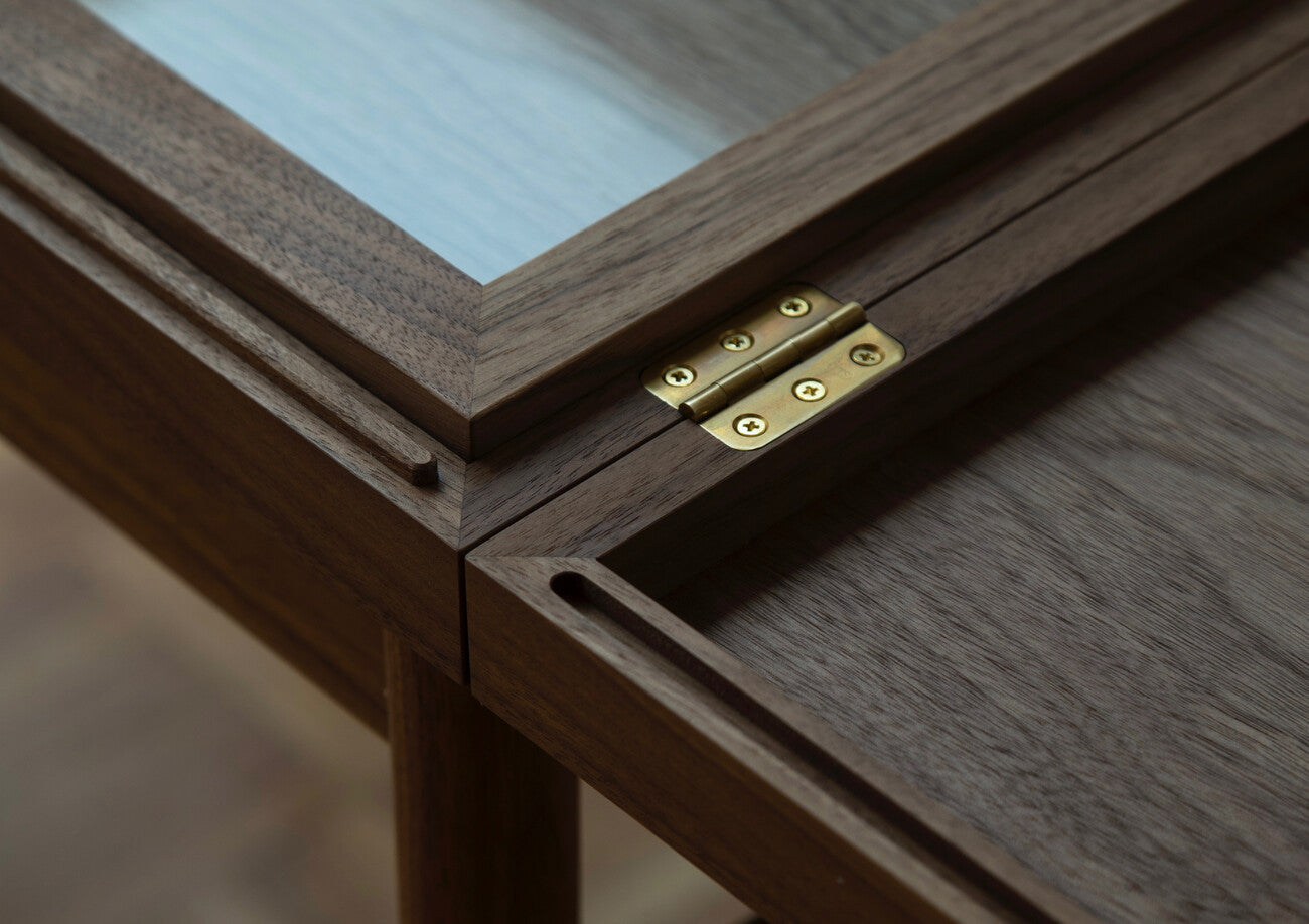 Finn Juhl  | Art Collectors Table
