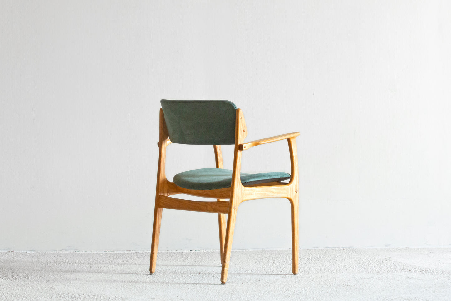 Erik Buch｜Ｍodel 50 Armchair