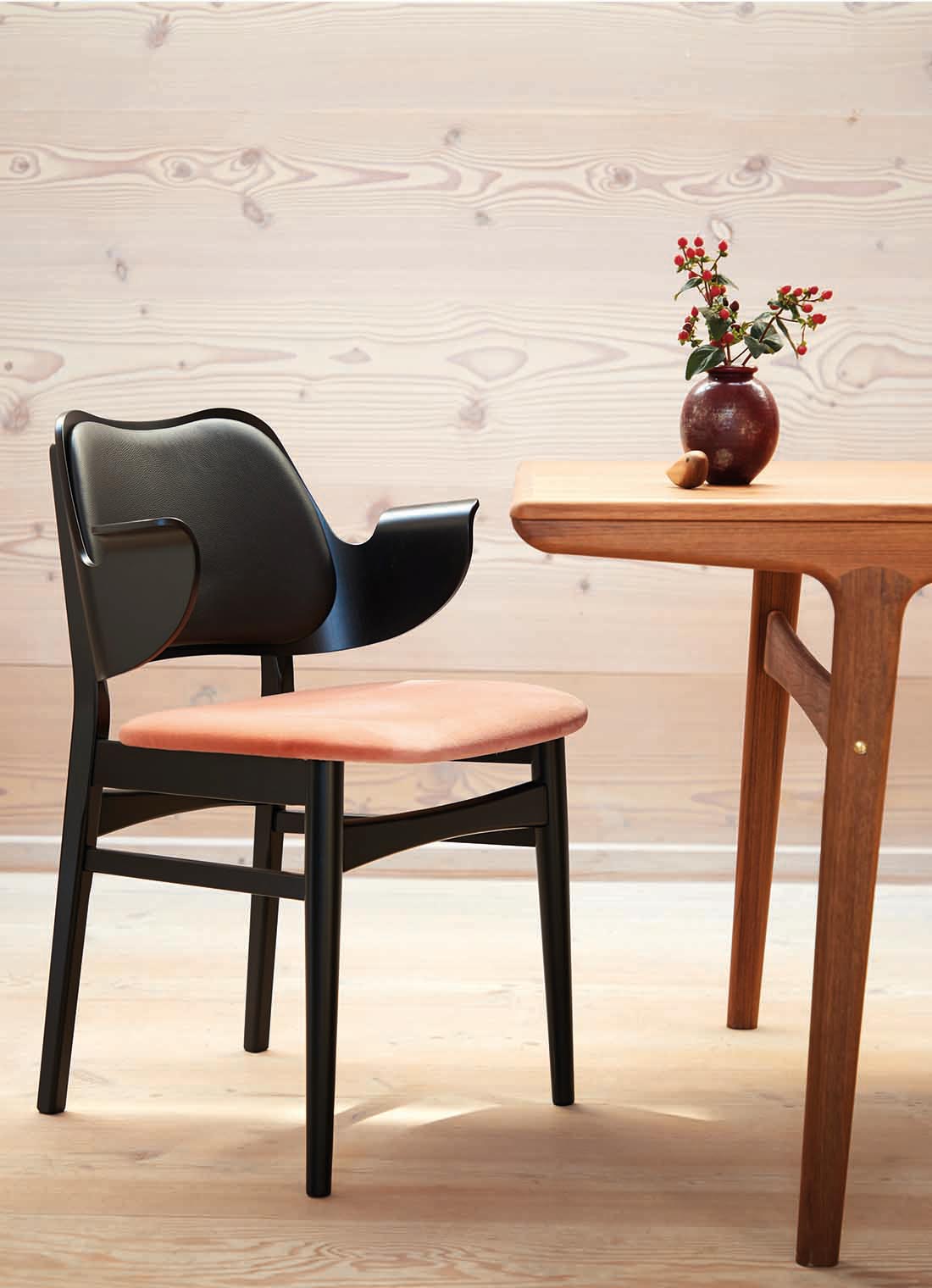 Hans Olsen |  Gesture Chair